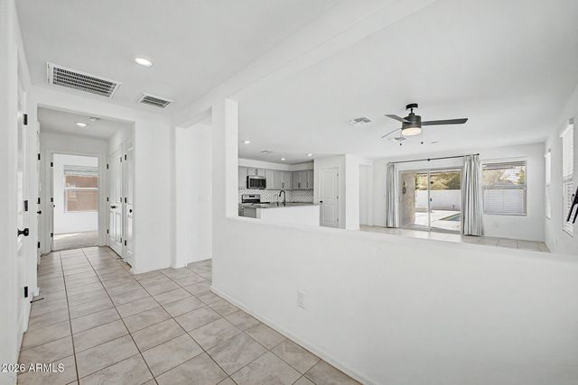 4728 S RIATA Street, Gilbert, AZ 85297