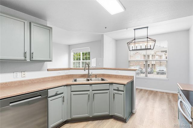 7440 S Blackhawk Street 9-108, Englewood, CO 80112