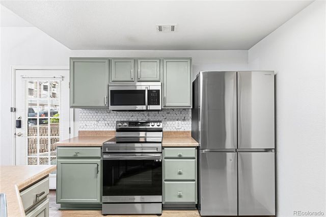 7440 S Blackhawk Street 9-108, Englewood, CO 80112