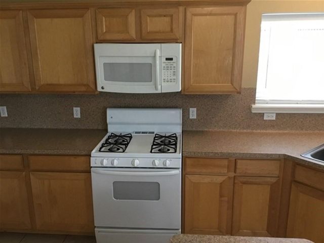 6205 Ozark Trail, Pearland, TX 77584