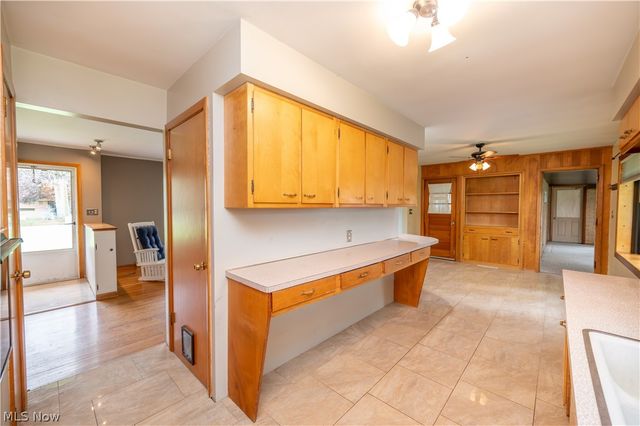 7627 Catherine Street, Masury, OH 44438
