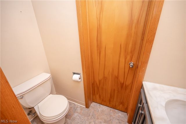 7627 Catherine Street, Masury, OH 44438