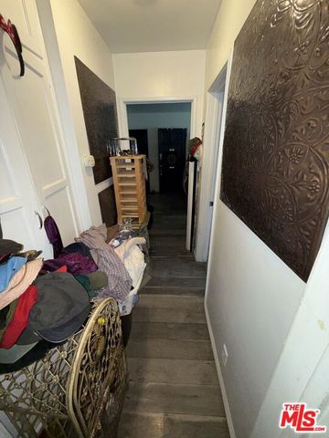 4034 Abourne Road A, Los Angeles, CA 90008