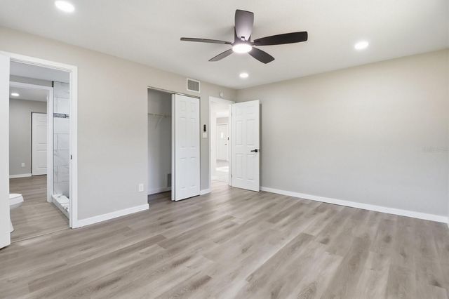 1304 NE 5TH AVENUE, Crystal River, FL 34428