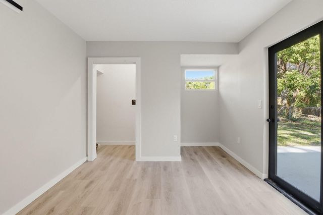 1304 NE 5TH AVENUE, Crystal River, FL 34428