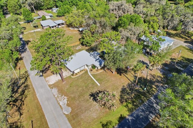 1304 NE 5TH AVENUE, Crystal River, FL 34428
