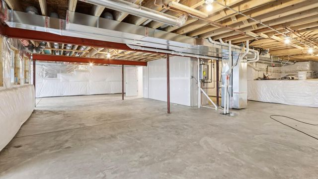 7641 W 106th Place, Crown Point, IN 46307