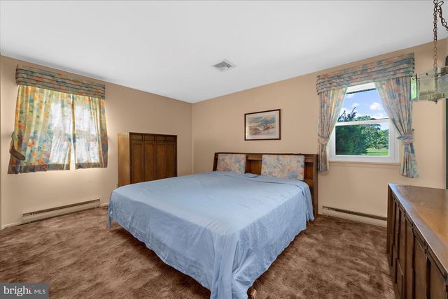 534 MELVINS RD, Telford, PA 18969