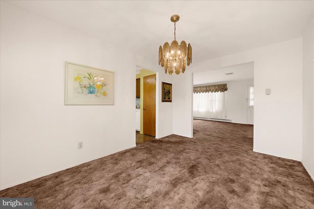 534 MELVINS RD, Telford, PA 18969