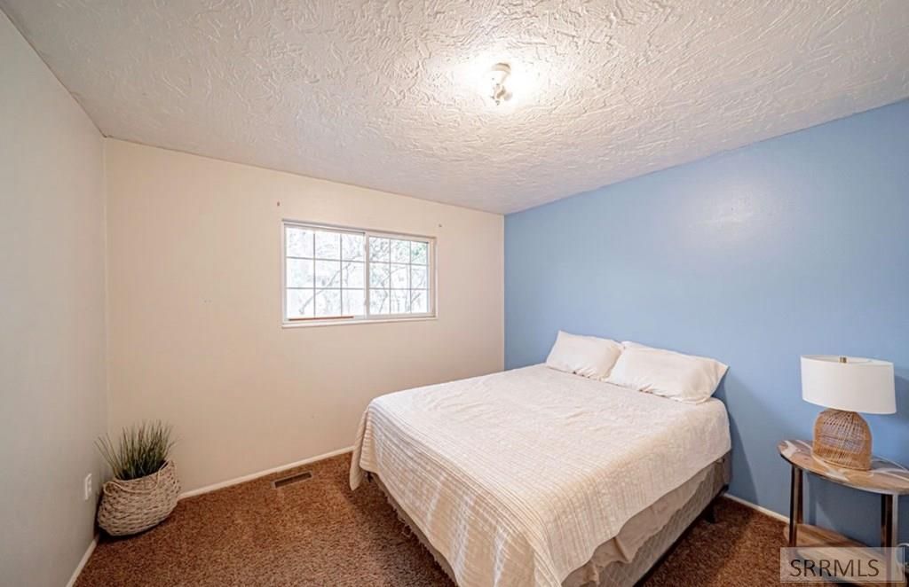 Image 28 of property listing at 3715 E Vaughn Street, Ammon, ID 83406