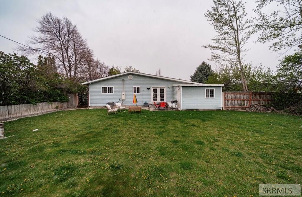 Image 40 of property listing at 3715 E Vaughn Street, Ammon, ID 83406