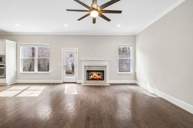 7000 Still Spring Hollow Dr, Nashville, TN 37221