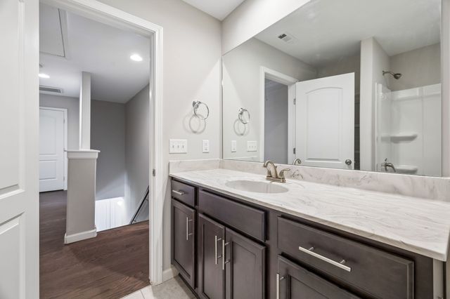 7000 Still Spring Hollow Dr, Nashville, TN 37221