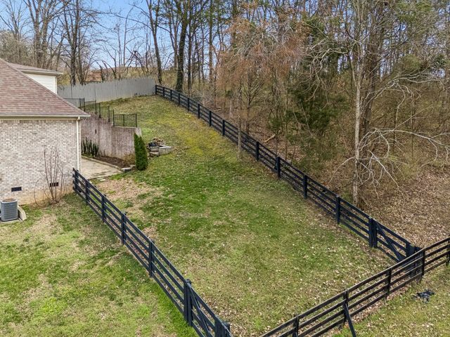 7000 Still Spring Hollow Dr, Nashville, TN 37221