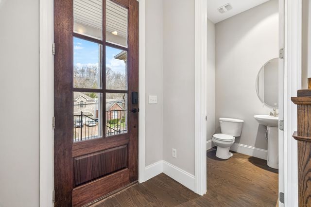 7000 Still Spring Hollow Dr, Nashville, TN 37221