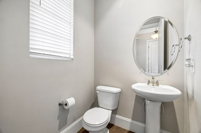 7000 Still Spring Hollow Dr, Nashville, TN 37221