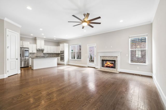 7000 Still Spring Hollow Dr, Nashville, TN 37221