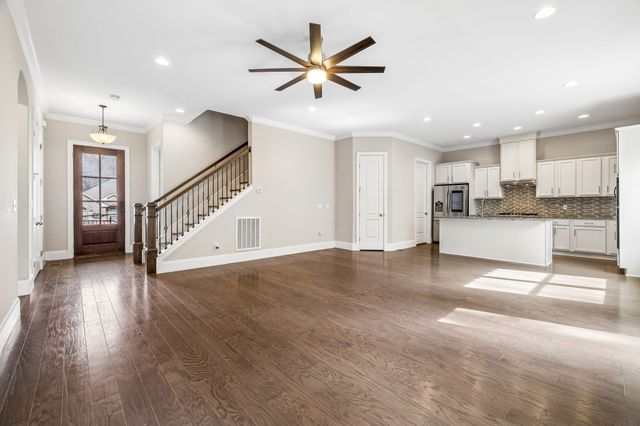 7000 Still Spring Hollow Dr, Nashville, TN 37221