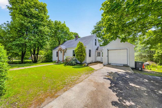 526 Pembroke Street, Pembroke, NH 03275
