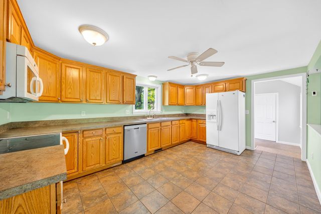 526 Pembroke Street, Pembroke, NH 03275