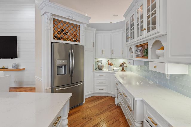 1980 S Club Drive, Wellington, FL 33414