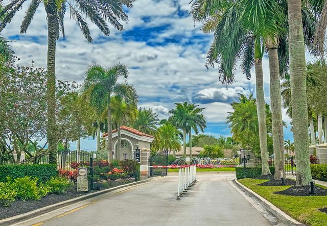 1980 S Club Drive, Wellington, FL 33414