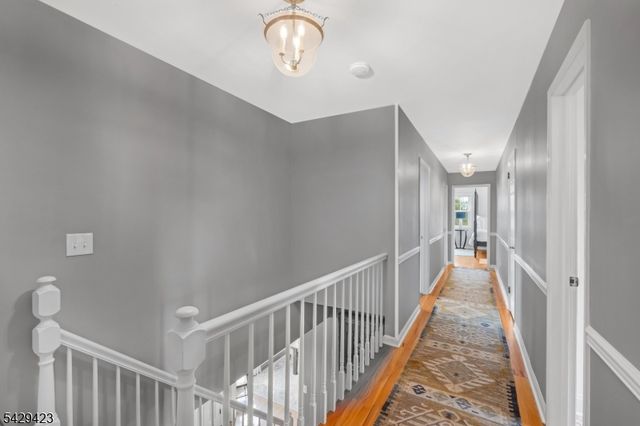 128 Cold Hill Rd, Mendham Boro, NJ 07945