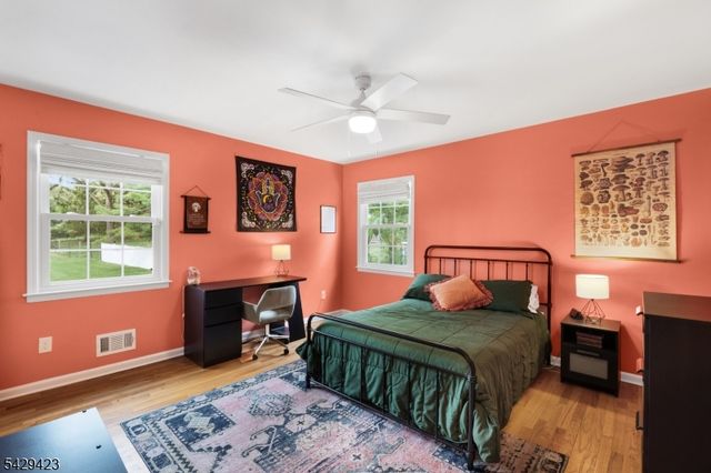 128 Cold Hill Rd, Mendham Boro, NJ 07945