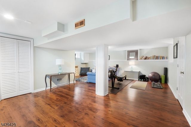 128 Cold Hill Rd, Mendham Boro, NJ 07945