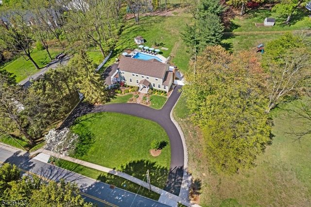 128 Cold Hill Rd, Mendham Boro, NJ 07945