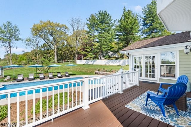 128 Cold Hill Rd, Mendham Boro, NJ 07945