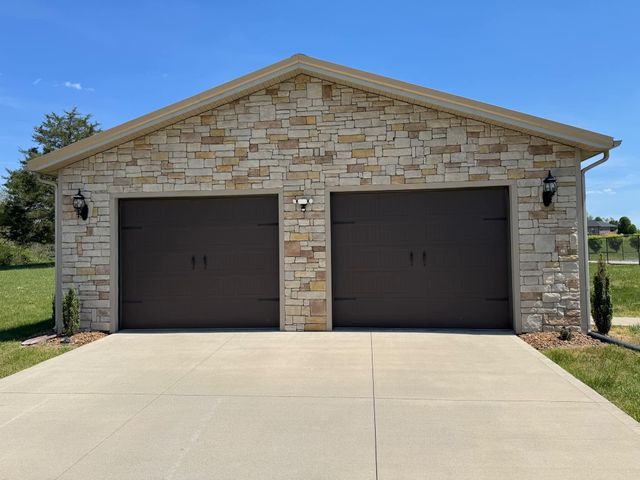 33 Sun Bright Drive, Somerset, KY 42503