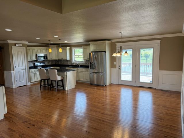 33 Sun Bright Drive, Somerset, KY 42503