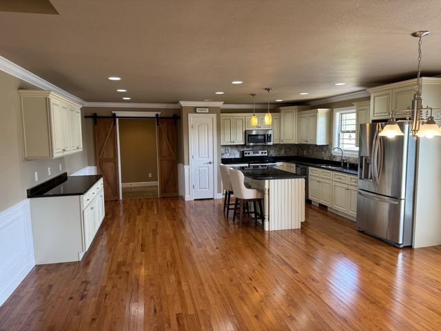 33 Sun Bright Drive, Somerset, KY 42503