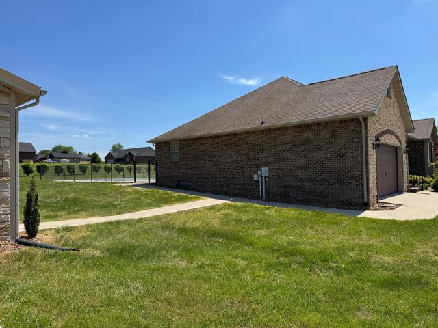 33 Sun Bright Drive, Somerset, KY 42503