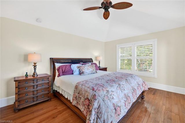 2878 Valencia WAY, Fort Myers, FL 33901