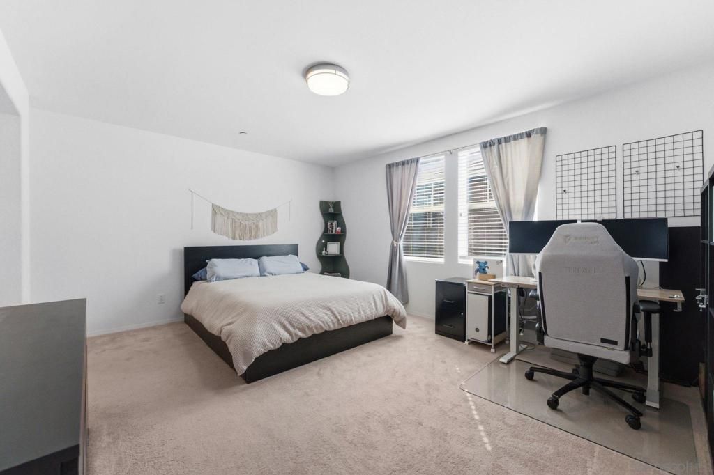 Image 23 of property listing at 1512 Champion Lane Unit 2, Chula Vista, CA 91915