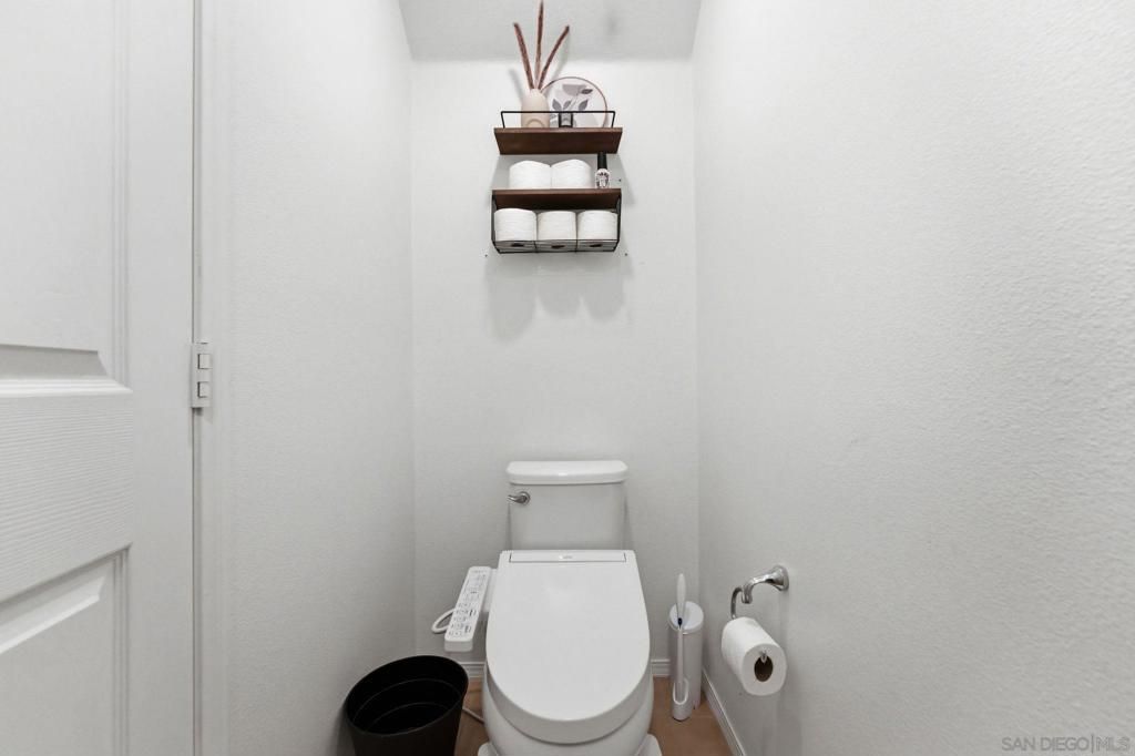 Image 37 of property listing at 1512 Champion Lane Unit 2, Chula Vista, CA 91915