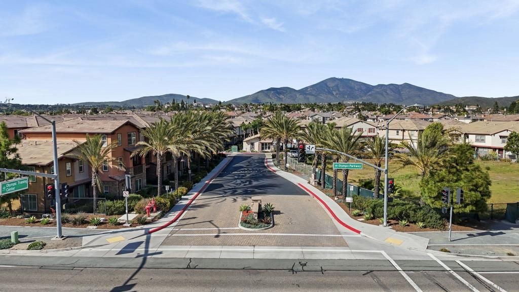 Image 45 of property listing at 1512 Champion Lane Unit 2, Chula Vista, CA 91915