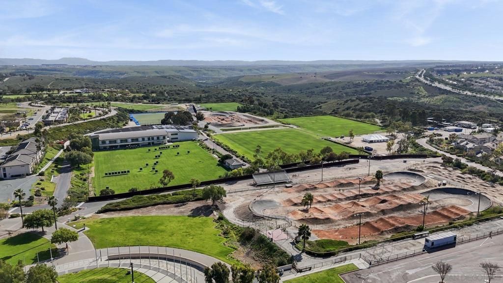 Image 47 of property listing at 1512 Champion Lane Unit 2, Chula Vista, CA 91915