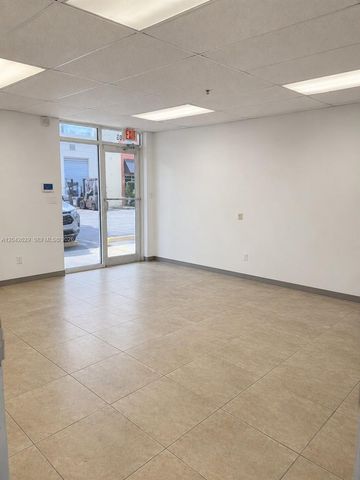 6020 NW 99th Avenue 205, Doral, FL 33178