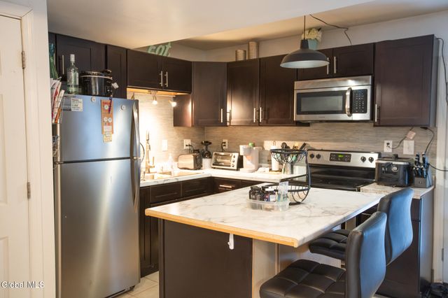 292 Washington Street, Saratoga Springs, NY 12866