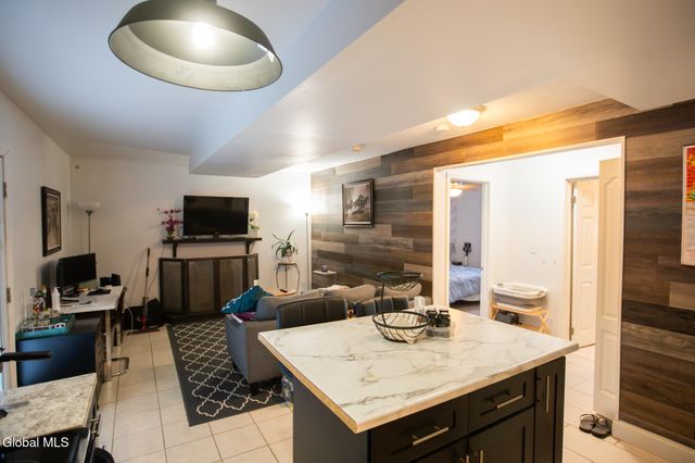 292 Washington Street, Saratoga Springs, NY 12866