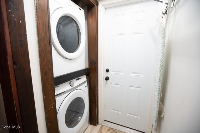 292 Washington Street, Saratoga Springs, NY 12866