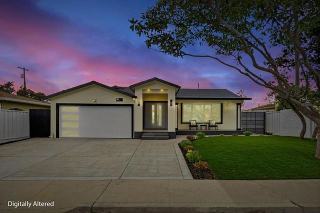 2121 Francis Avenue, Santa Clara, CA 95051
