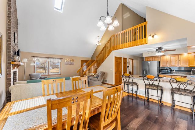 8507 51ST Street Court, Coal Valley, IL 61240