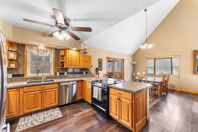 8507 51ST Street Court, Coal Valley, IL 61240