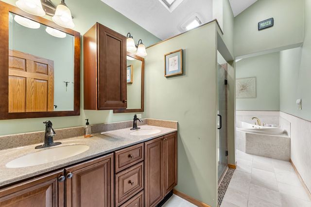 8507 51ST Street Court, Coal Valley, IL 61240