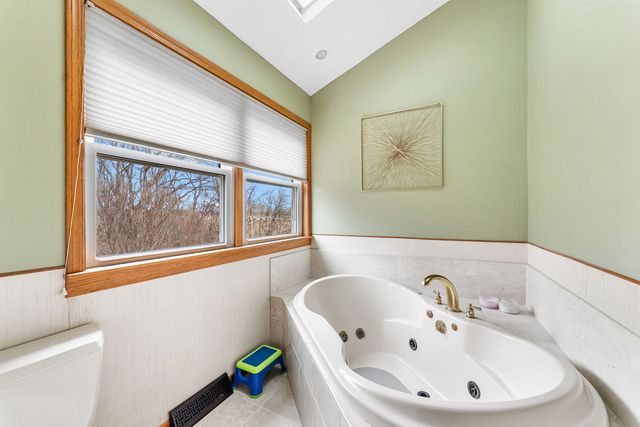 8507 51ST Street Court, Coal Valley, IL 61240