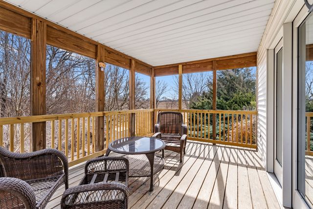 8507 51ST Street Court, Coal Valley, IL 61240